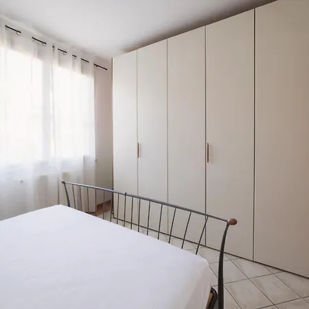 Blu Garda View Apartment Polpenazze del Garda